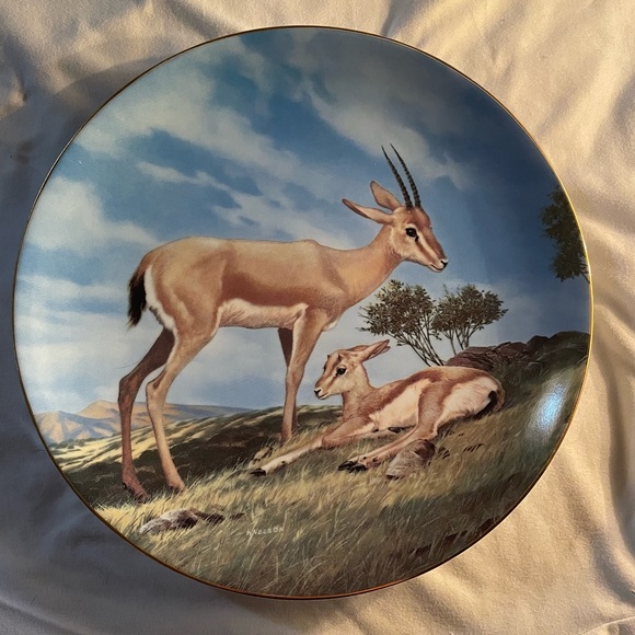 Endangered species decorative plate by Will Nelson - Picture 3 of 6